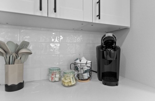 Deerwood Apartment | Paradise Escape: Stylish 3BR/2BA with Pool & Gym