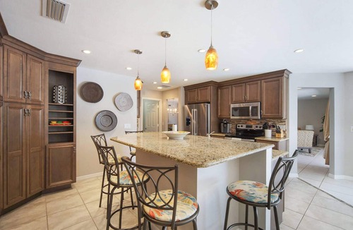 Park Shore House | Parkshore Lakefront Pool HomeWalk to Beach & Waterside Shops