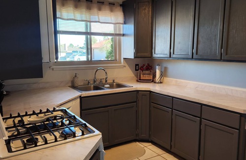 Northeast El Paso House | Peaceful 3-bedroom house with swim spa in welcoming El Paso