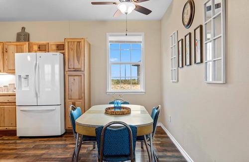 Milam County House | Peaceful country setting only 25 minutes from Belton or Temple!