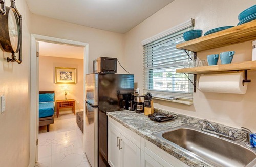 Hunt Club Apartment | Peaceful Loxahatchee Apartment w/Covered Porch