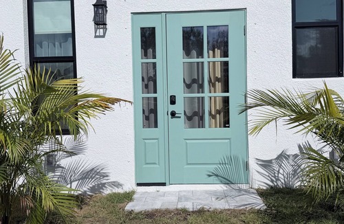 Harbour Heights Apartment | Peaceful private unit with own entrance and pool access