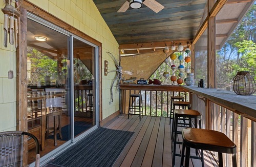 Yankeetown House | Peaceful Waterfront Escape on Withlacoochee Private Dock, Old Florida Charm