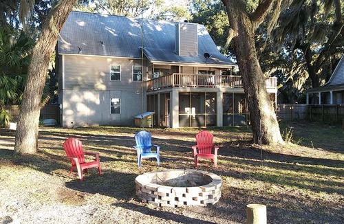 St. Marys House | Peaches and Beaches. come eat some fresh peaches, close to the island beaches