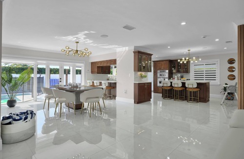 Tamiami House | Pearl Luxury Oasis · Heated Pool · Game Room