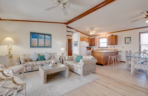 Cudjoe Key House | Pelican Perch – 3BR Canal Front Home with Dockage, Pet-Friendly, Quick Access to Atlantic & Gulf!