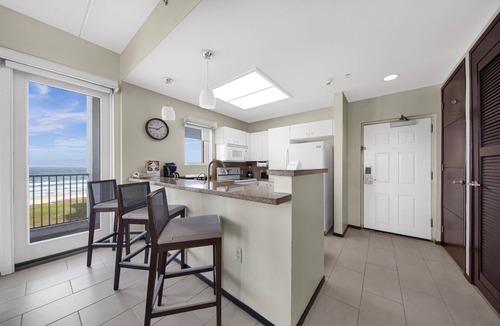 South Padre Island Resort | Peninsula Island Resort & Spa - Beach Front Property at South Padre Island