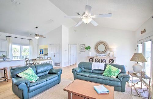 Toilla Segunda House | Pensacola Beach Home: 1 Block to Beach Access