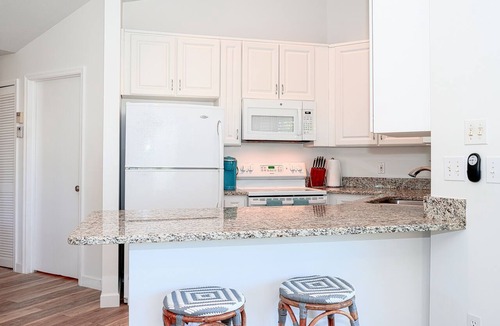 Central Naples Condo | PENTHOUSE Golf Course By The Sea #2 - top floor