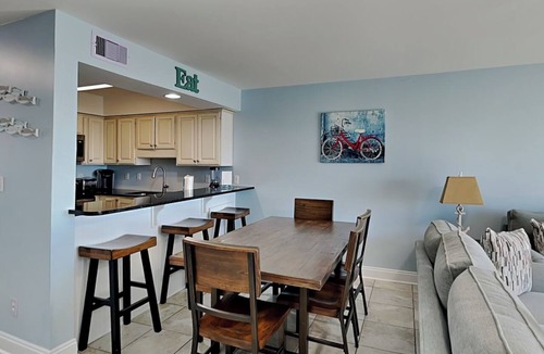 Ono Island Condo | Perdido Key Beach Condo with Private Balcony Just Steps to the Beach!