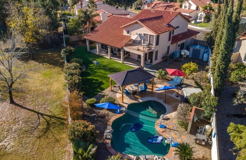 Arrowhead Ranch House | Perfect Desert Oasis, relaxing PRIVATE HEATED , hot tub, LARGE YARD