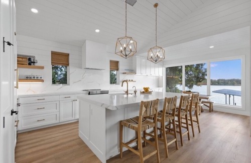 Kingsland House | Perfect Lakehouse,open water, sunset,NEW POOL,HOT TUB & Bocce ball court.