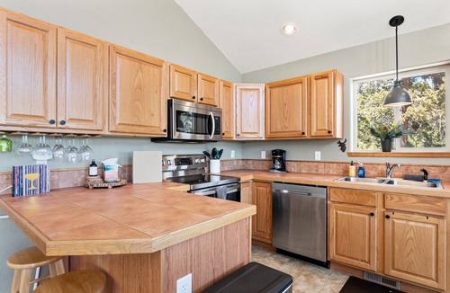 Valley of the Sun House | Perfect Mountain Escape. Family Friendly, Cozy Getaway & Near Breckenridge