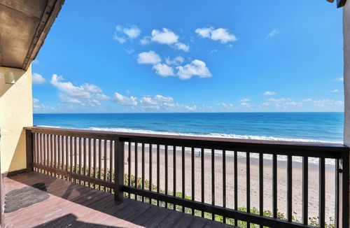 Melbourne Beach House | Pet-Friendly 3-bed 3-bath ocean front townhome with WiFi, fitness room