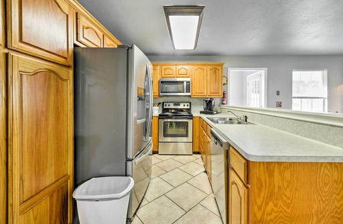 Moody House | Pet-Friendly Moody Home w/Fire Pit & Large Yard!