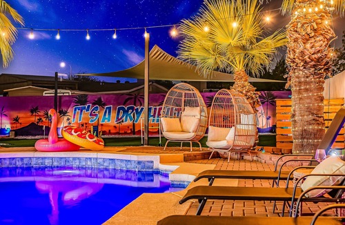 Maryvale Villa | Phoenix Villa - Private Resort Style backyard, Pool, Volleyball, Putting Green