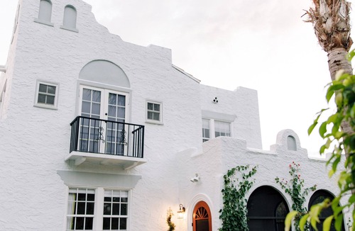West Palm Beach House | Pink Palm Beach Villa w/2 separate cottages