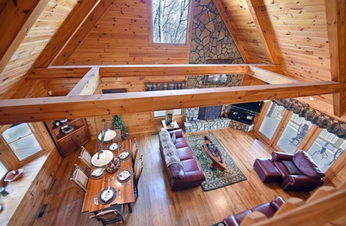 Ridges Over the Lake Cabin | Point of View | 3BR Luxury Cabin Hot Tub Game Room Mountain Views