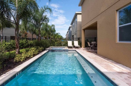 Indian Ridge House | Polished Villa with Fully Equipped Kitchen at Encore