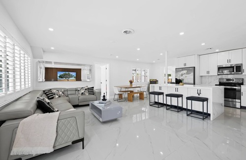 Beachway Estates House | Pompano Gem < 1 mi to Beach & 12 Pickleball courts