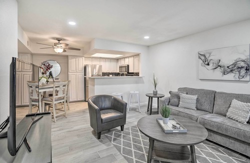 North Mountain Condo | Pool Access! Condo Near Peoria Sports Complex