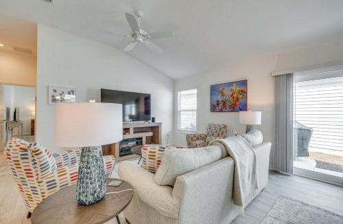 Wildwood House | Pool Access, Patio & Grill: Sunny Florida Escape!
