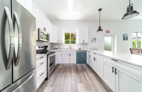 Hallandale Beach Villa | Pool Boutique 2 Villa by the Beach