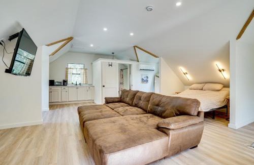 Weatherford Apartment | Pool, Fire Pit! Farm Retreat Near Dwtn Weatherford