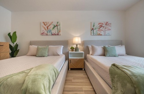 Florida Central Atlantic Coast Apartment | Pool view apartment near Epic Universe and Universal Studios