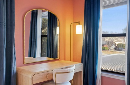 West San Antonio House | Poolside Paradise Hot Tub Arcade Game Room