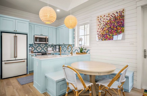 Port Aransas Cottage | Precious Poolside Beach Cottage at Cinnamon Shore South w/Amenities Galore!