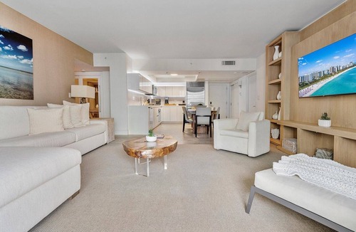 City Center Condo | Premier 3-Bedroom Oceanview + Den at 1 Hotel & Homes