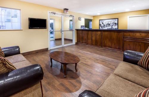 Palestine Hotel | Premier Inn