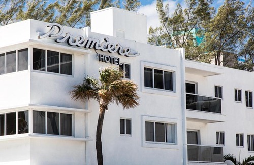 Central Beach Hotel | Premiere Hotel
