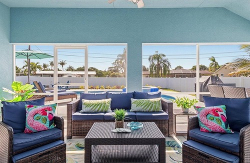 Jensen Beach House | Premium Modern Pool Home- 1 Mile to Downtown & 3 Miles to Beaches