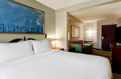 Buford House | Prestige for an Ideal Vacation! W/ Free WiFi