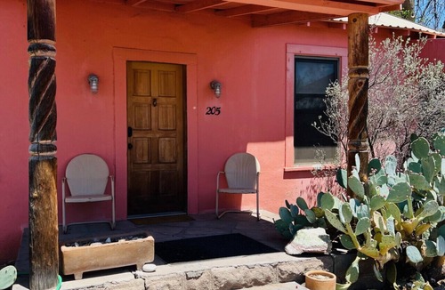Marfa House | Prickly Pear Rancher: Close to Downtown