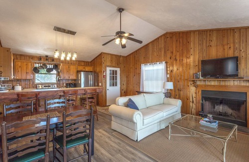 Alligator Point House | 🌴 Prime Summer Availability | Relax, Unplug & Enjoy the Coast