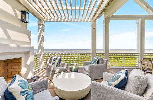 Port Aransas House | Prince Charming — Majestic Gulf Front Estate with 20+ Resort-Style Amenities