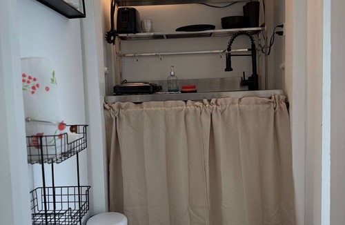 Lauderdale Lakes Apartment | Private 1BR Studio Patio Free Parking Near Beach