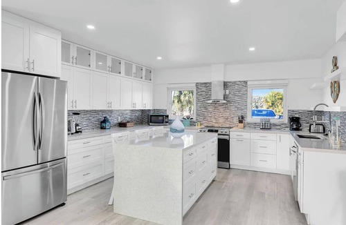 Key Colony Beach Villa | Private 5-bedroom villa with full canal access in Key Colony Beach