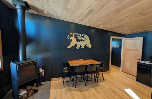 Fairplay House | Private Alpine Cabin · Disc Golf Course · Wood Fireplace · Dog-Friendly