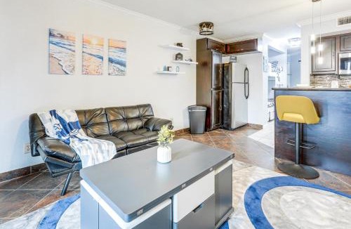 Galveston House | Private Balcony & Resort Amenities! Galveston Unit