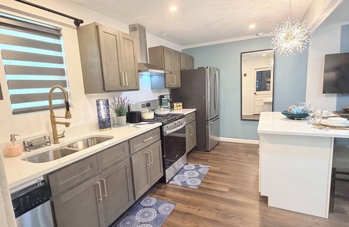 DeLand Condo | Private Balcony Suite with Fountain Views and Rain Shower