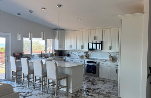 Melbourne Beach House | Private Beach & Ocean Views! Modern 2 bedroom house in Melbourne Beach, FL