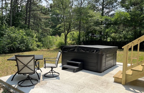 Boaz House | Private cottage Great for hiking, ATVs
