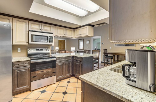 Old Homosassa Cottage | Private Dock: Canal-front Homosassa Home!