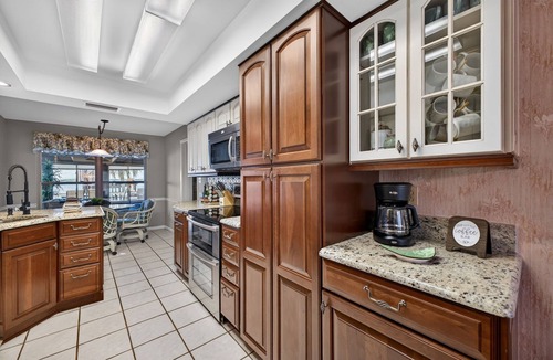 Tavares House | Private dock, fire pit, waterfront on Lake Dora walkable to downtown Tavares!