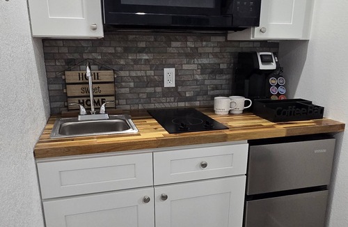 Altamonte Springs Apartment | Private Guest Suite Near Disney & Orlando