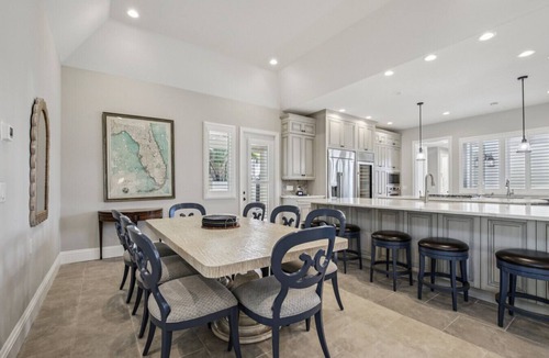 Saint Armands Key House | Private Heated Pool & Hot Tub Steps to St. Armands Circle & Walk to Lido Beach!